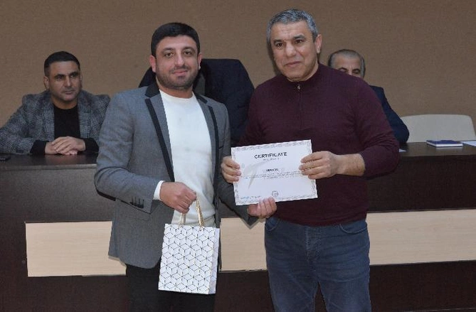 Azərbaycan Taekvondo Federasiyası beynəlxalq üzvlükdən keçən klubları dəyərləndirdi — FOTOLAR Azərbaycan Taekvondo Federasiyası beynəlxalq üzvlükdən keçən klubları dəyərləndirdi — FOTOLAR