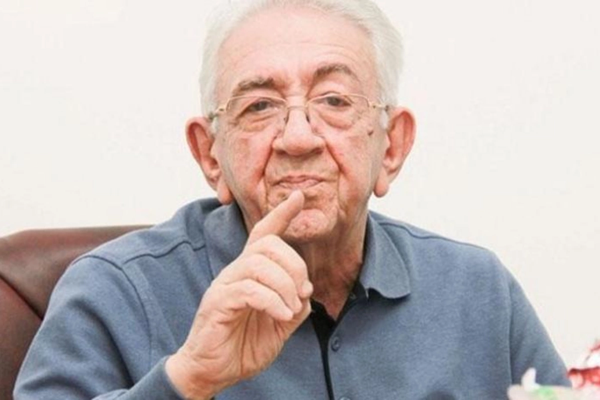 “Putin Ukraynaya hücum etsə, dünya müharibəsi olacaq” — Vəfa Quluzadə 8 il əvvəl bu gün üçün hansı proqnozu verib?