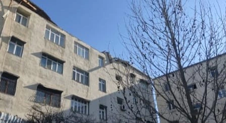 Güclü külək Gəncədə fəsadlar törətdi — FOTOLAR
