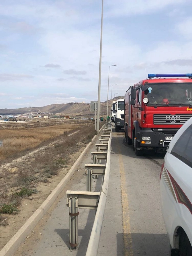 Bakıda ağır qəza: ölənlər var — FOTOLAR Bakıda ağır qəza: ölənlər var — FOTOLAR