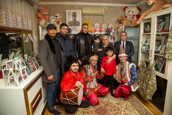 Salyanda şəhid ailələrinin övladları üçün bayram tədbiri keçirildi — FOTOLAR Salyanda şəhid ailələrinin övladları üçün bayram tədbiri keçirildi — FOTOLAR