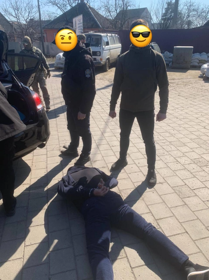 Zelenskiyə sui-qəsd cəhdinin qarşısı alındı, onlarla silahlı saxlanıldı — FOTOLAR Zelenskiyə sui-qəsd cəhdinin qarşısı alındı, onlarla silahlı saxlanıldı — FOTOLAR