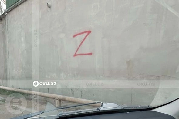 Ramanada “Z” işarələri peyda oldu — FOTOLAR Ramanada “Z” işarələri peyda oldu — FOTOLAR