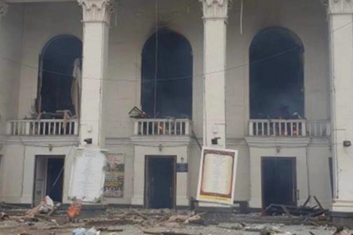Mariupol Şəhər Şurası: “Dram Teatrının bombalanması nəticəsində 300-ə yaxın adam ölüb”