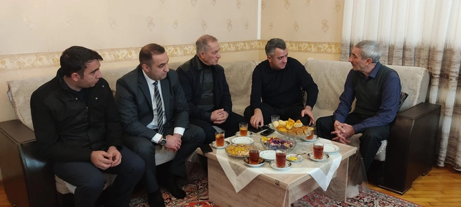 Abşeronda şəhid ailələri Novruz bayramı günlərində ziyarət edildi — FOTOLAR