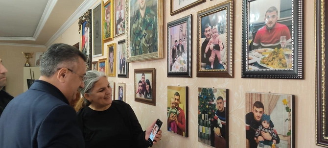 Abşeronda şəhid ailələri Novruz bayramı günlərində ziyarət edildi — FOTOLAR