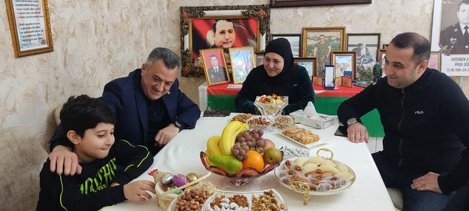 Abşeronda şəhid ailələri Novruz bayramı günlərində ziyarət edildi — FOTOLAR
