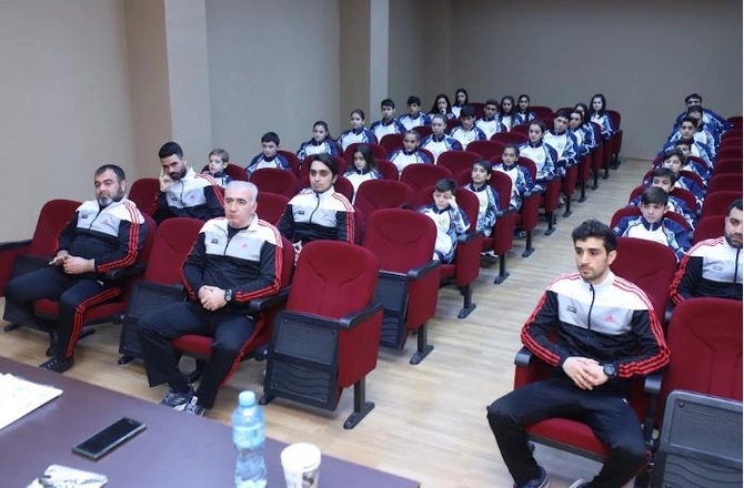 Karate millimiz Avropa çempionatına tam hazırdır — FOTOLAR