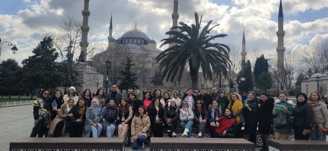 Maarifçilərimiz beynəlxalq tədbirdən geri döndülər — FOTOLAR Maarifçilərimiz beynəlxalq tədbirdən geri döndülər — FOTOLAR