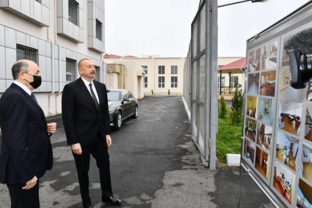 Prezident yeni inşa edilmiş müasir penitensiar müəssisələrdə yaradılan şəraitlə tanış oldu — FOTOLAR