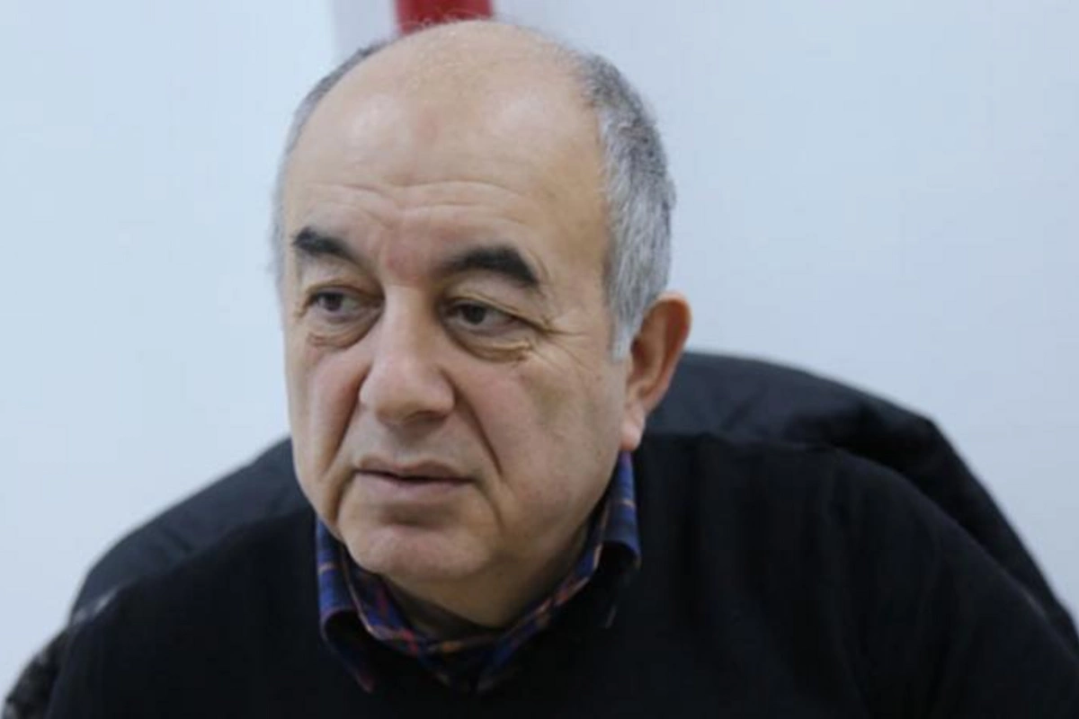 Paşa Qəlbinur da Əjdər Olu təbrik etdi