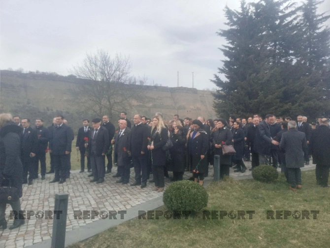 YAP Qubada soyqırımla bağlı konfrans keçirir — FOTOLAR YAP Qubada soyqırımla bağlı konfrans keçirir — FOTOLAR