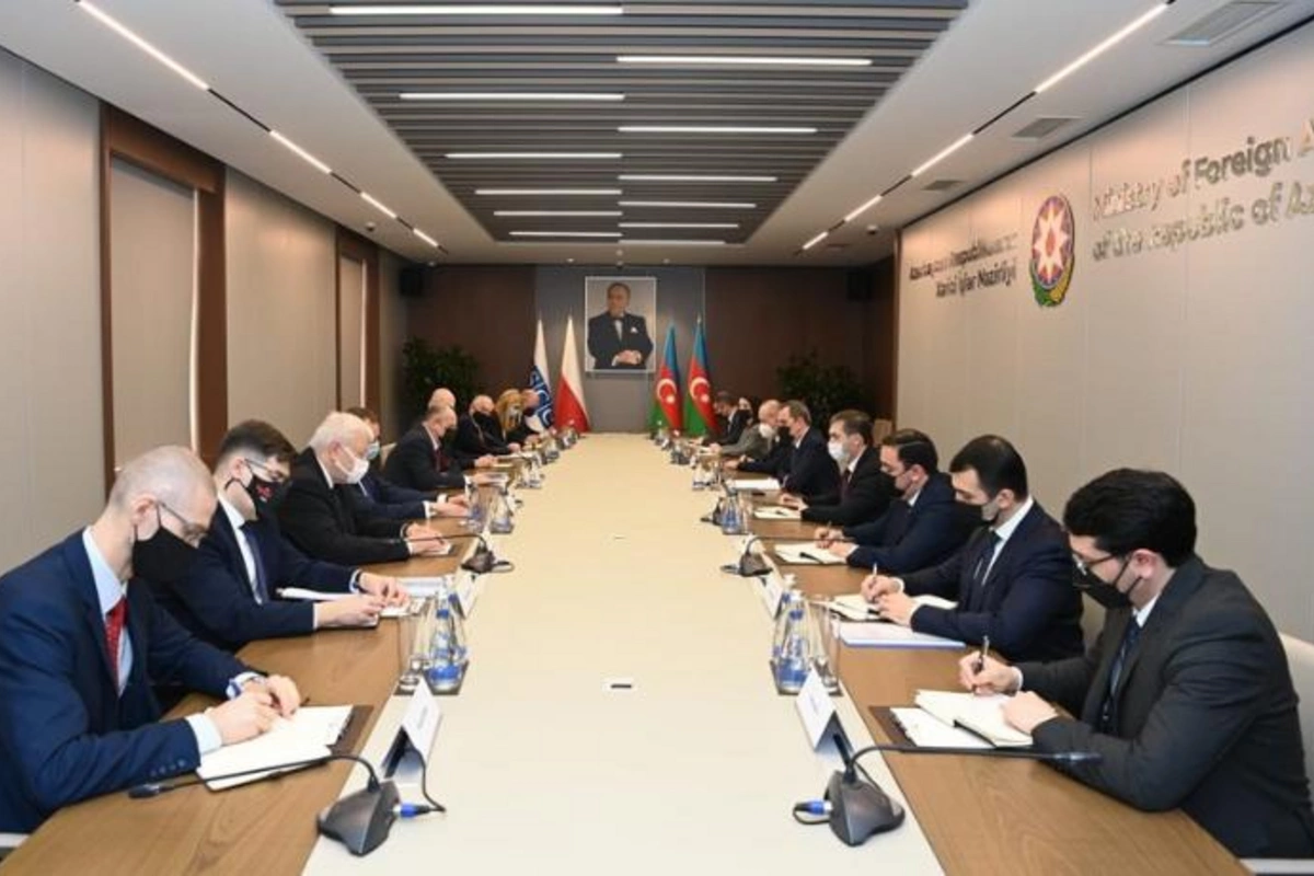 Ceyhun Bayramovun ATƏT sədri ilə geniştərkibli görüşü başladı — YENİLƏNİB