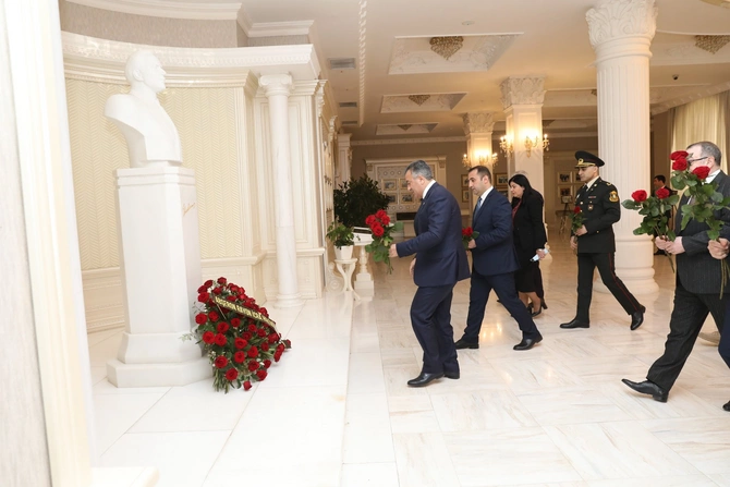 Abşeronda 31 mart Azərbaycanlıların Soyqırımı Günü anım tədbirləri ilə qeyd edildi — FOTOLAR