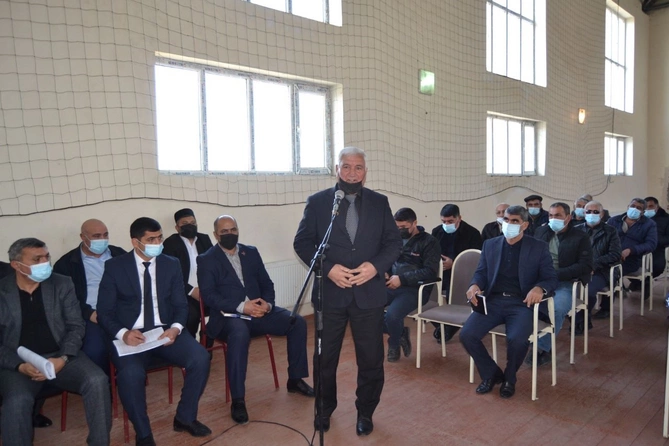 Füzuli RİH başçısı Qazaxlar kəndində vətəndaşlarla görüşdü — FOTOLAR