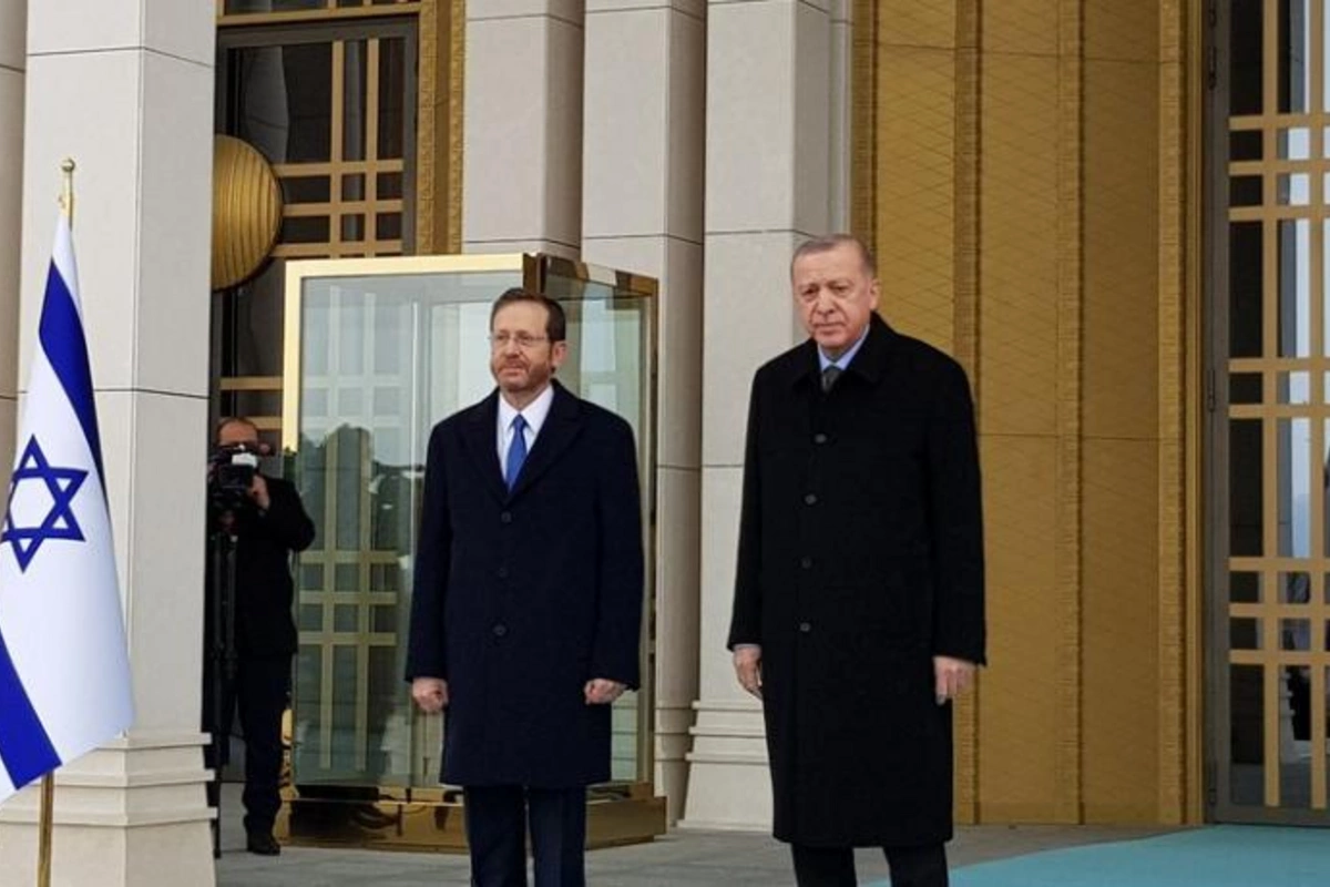 Türkiyə və İsrail prezidentlərinin görüşü başladı — YENİLƏNİB
