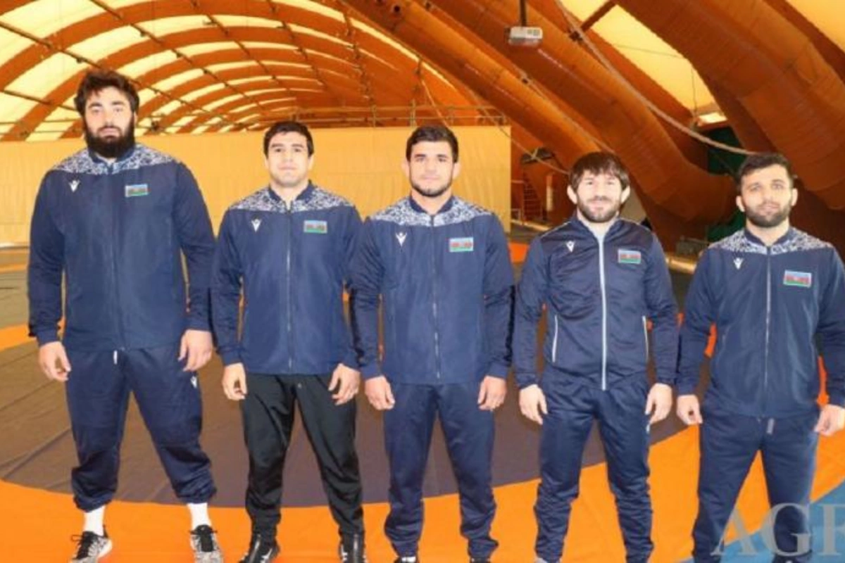 İki güləşçimiz Avropa çempionatının finalında