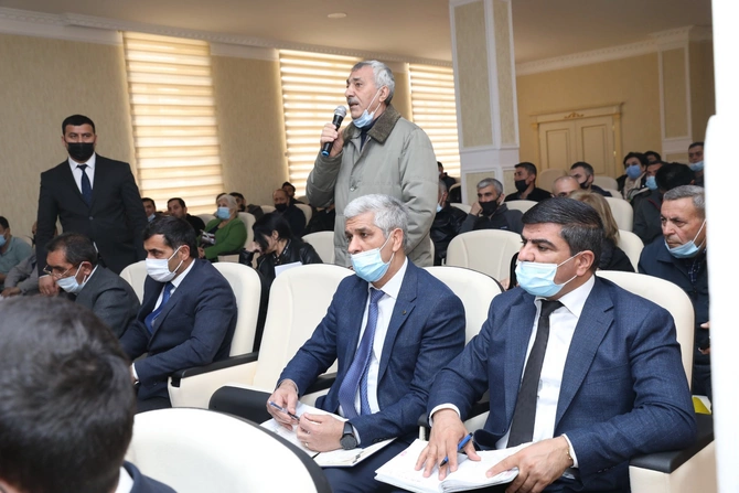 Xırdalanda “AAAF Park” Yaşayış Kompleksinin sakinləri ilə görüş keçirildi — FOTOLAR