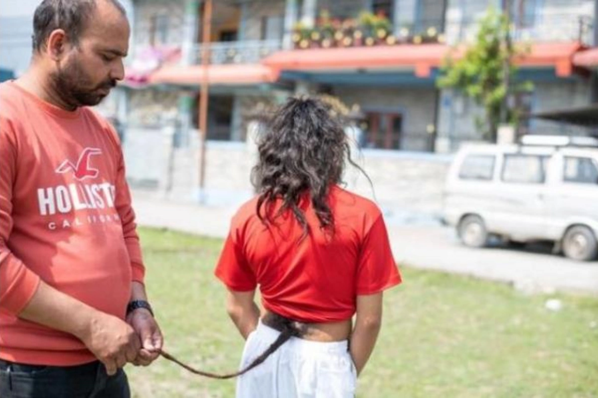 16 yaşlı yeniyetmə görənləri təəccübləndirir — FOTO