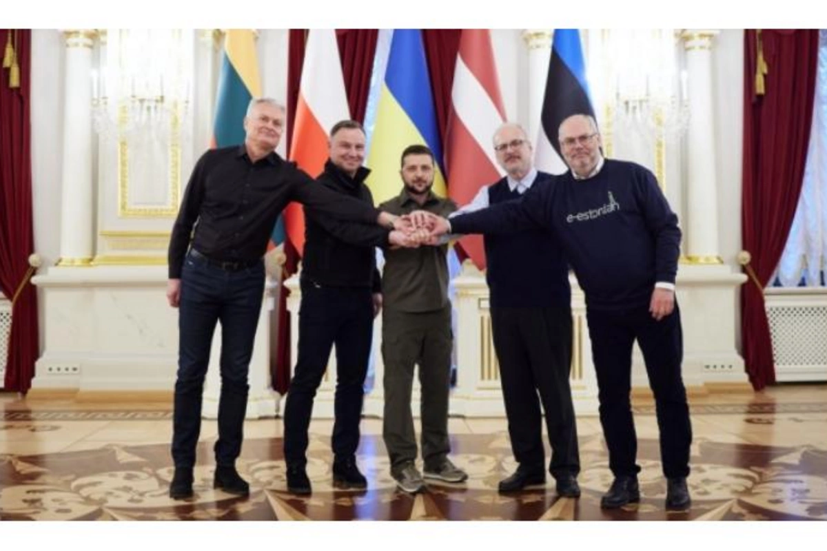 Zelenski Polşa, Litva, Latviya və Estoniya prezidentləri ilə görüşdü