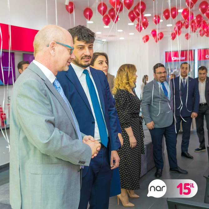 “Nar” yenilənmiş satış və xidmət mərkəzini təqdim etdi — FOTOLAR