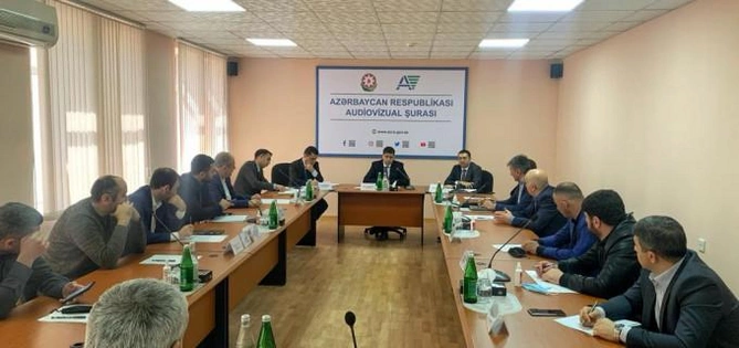 Yayım operatorlarının üzərinə yeni lisenziya almaq öhdəliyi qoyuldu — FOTO