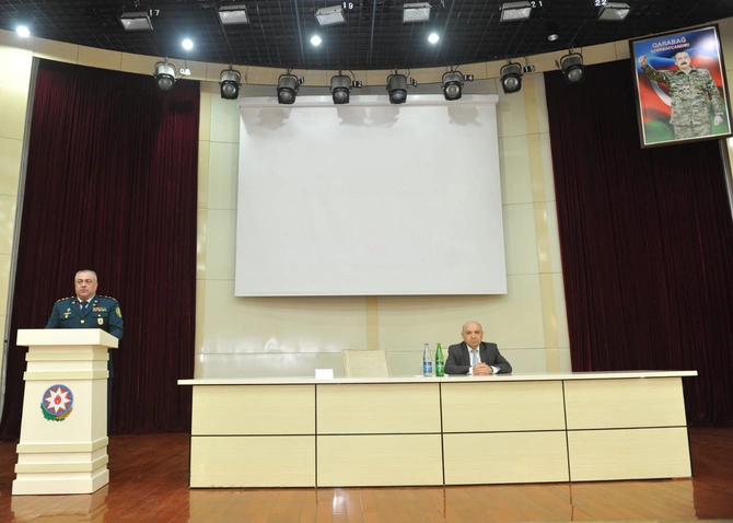 “Dinin siyasiləşdirilməsi milli təhlükəsizliyimizə təhlükə kimi” mövzusunda tədbir keçirildi — FOTOLAR