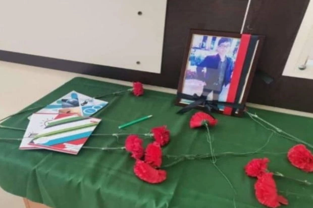 Bakıda şagird qəflətən vəfat etdi