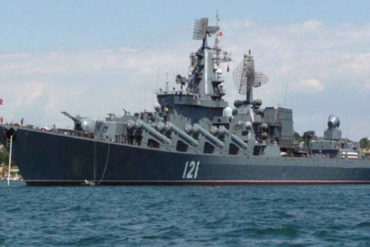 “Moskva” kreyserinin raket arsenalı zədələnməyib — Rusiya MN