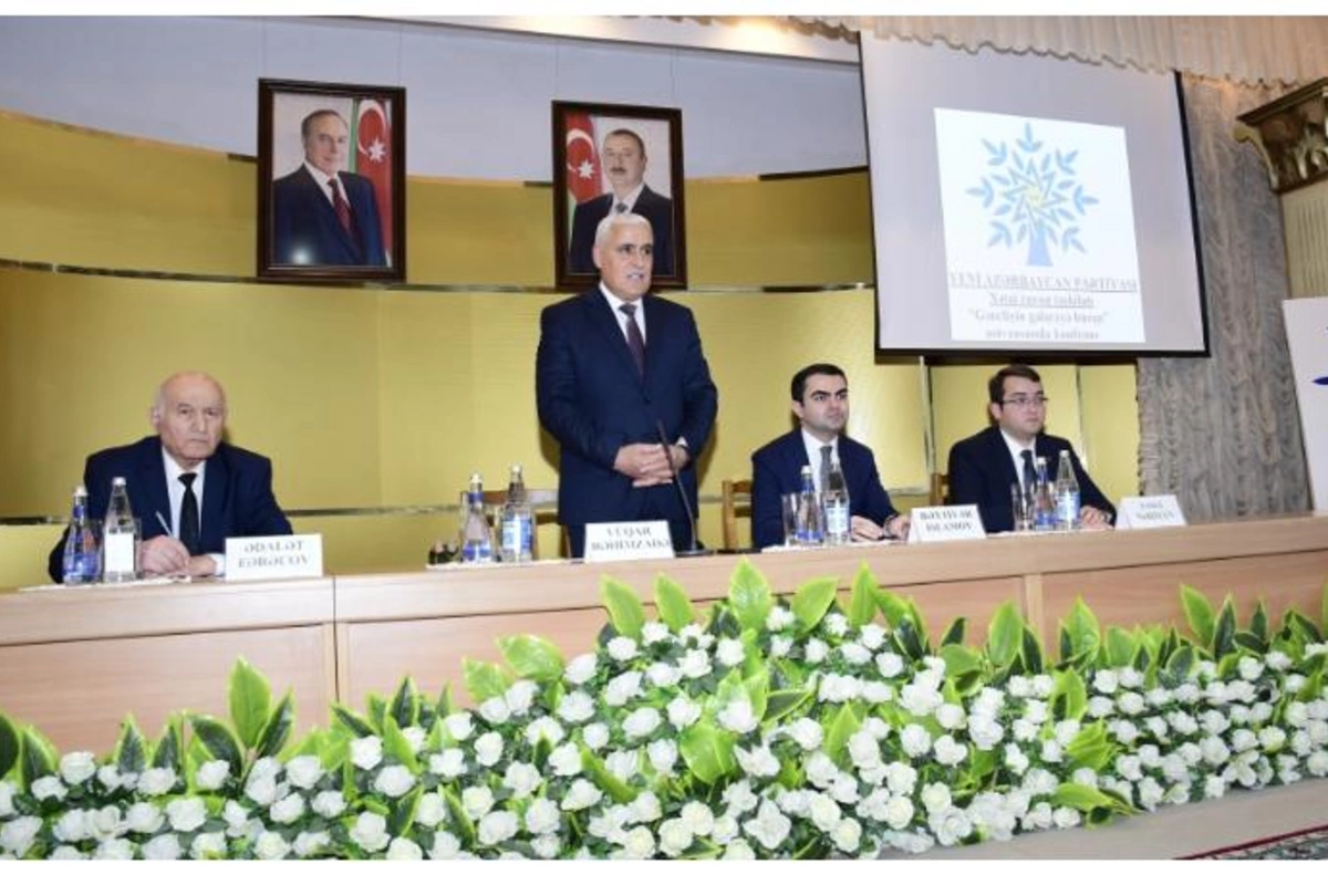 Gəncliyin gələcəyə baxışı... — FOTOLAR