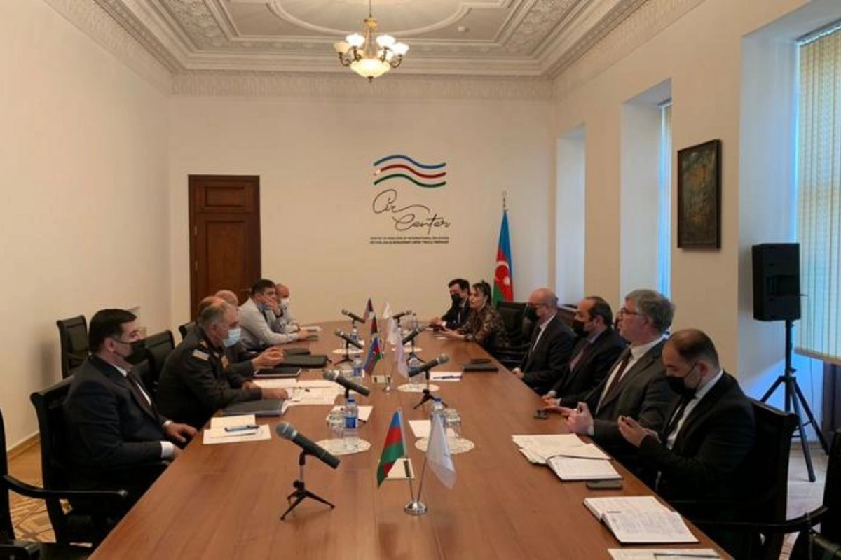 Minalardan və partlamamış hərbi sursatlardan təmizləmə üzrə İşçi Qrup iclası keçirdi
