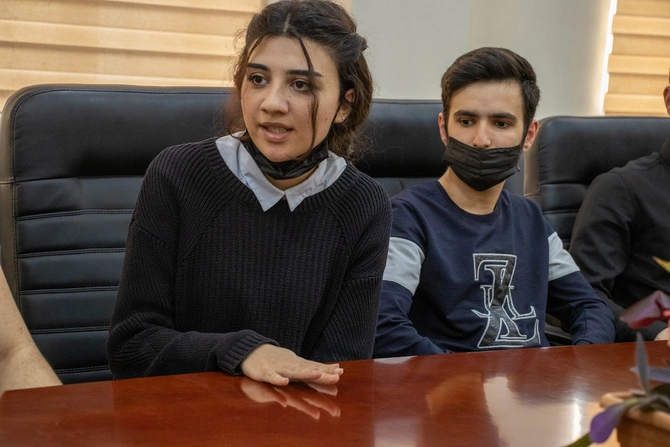 Qərbi Kaspi Universitetinin tələbəsi təhsilini Polşada davam etdirəcək — FOTOLAR Qərbi Kaspi Universitetinin tələbəsi təhsilini Polşada davam etdirəcək — FOTOLAR
