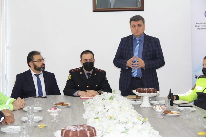 Yol polisləri ilə görüş: Ətraf mühit və insan sağlamlığının qorunması vacibdir — VİDEO Yol polisləri ilə görüş: Ətraf mühit və insan sağlamlığının qorunması vacibdir — VİDEO
