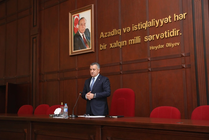 Abşeronda vətəndaş qəbulları keçirildi — FOTOLAR Abşeronda vətəndaş qəbulları keçirildi — FOTOLAR