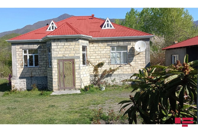 Zaqatalada ər arvadının və özünün boğazını kəsərək öldürüb — YENİLƏNİB/FOTO