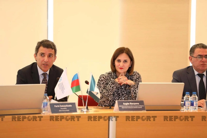 “Media və kommunikasiya siyasəti medianın gözü ilə” mövzusunda seminar keçirildi — YENİLƏNİB “Media və kommunikasiya siyasəti medianın gözü ilə” mövzusunda seminar keçirildi — YENİLƏNİB