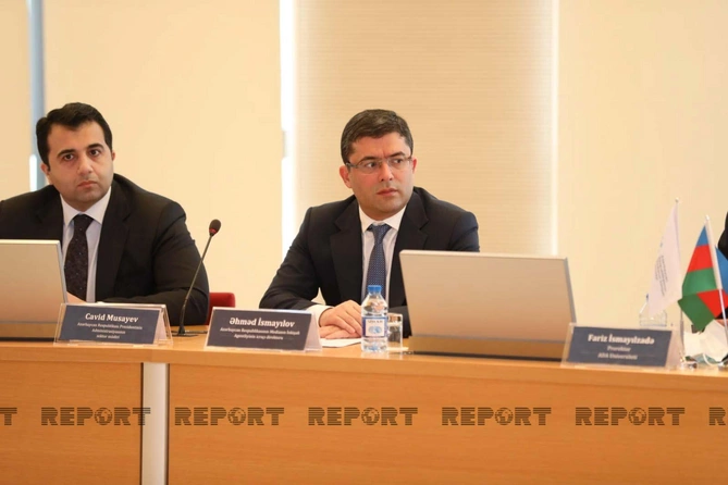 “Media və kommunikasiya siyasəti medianın gözü ilə” mövzusunda seminar keçirildi — YENİLƏNİB “Media və kommunikasiya siyasəti medianın gözü ilə” mövzusunda seminar keçirildi — YENİLƏNİB