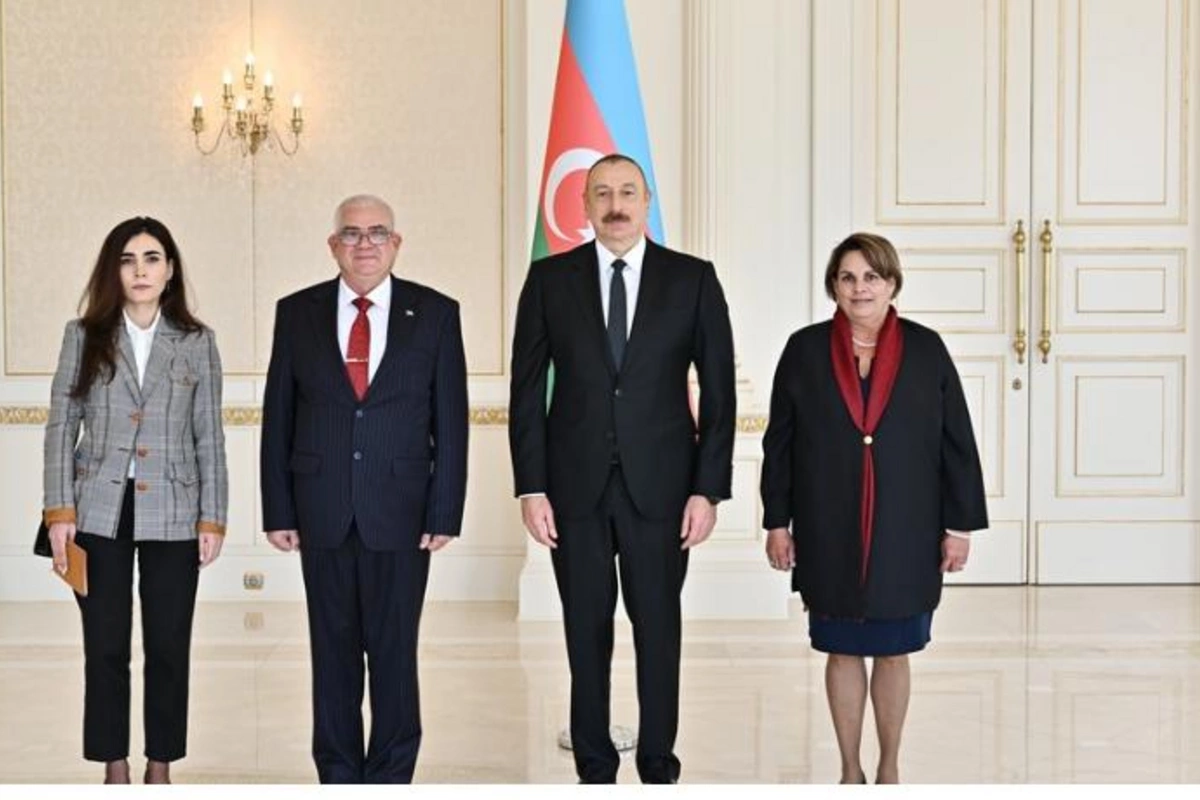 İlham Əliyev üç ölkənin yeni səfirinin etimadnaməsini qəbul etdi — YENİLƏNİB