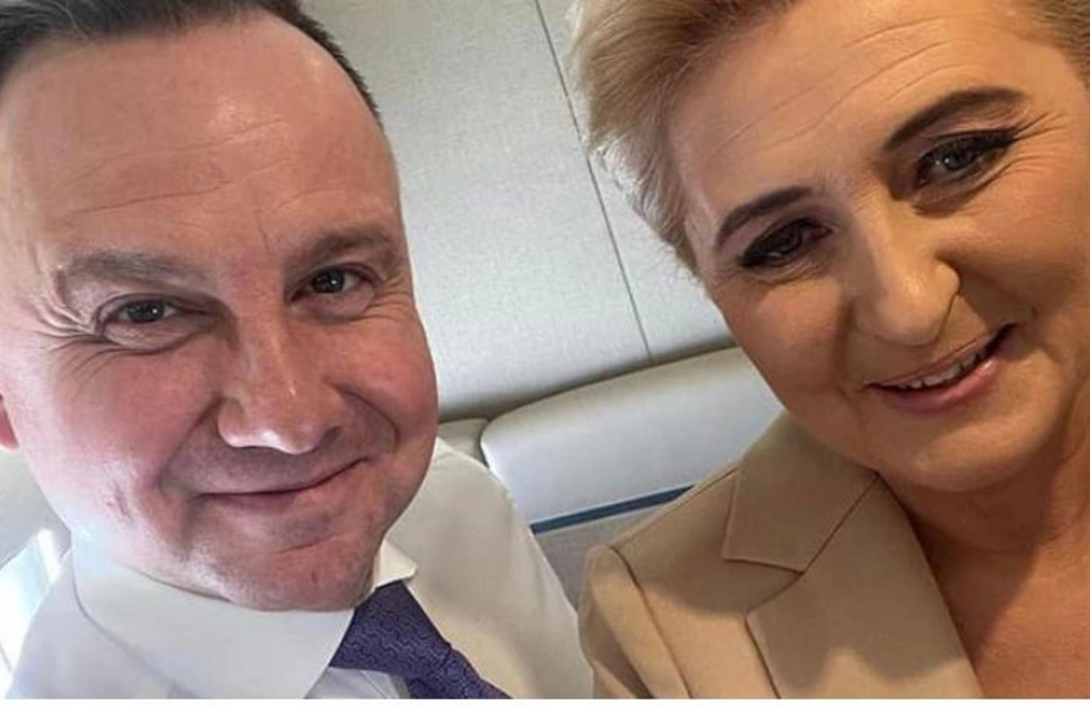 Polşa prezidenti şəxsi təyyarəsi ilə xəstə ukraynalı uşaqları İtaliyaya apardı