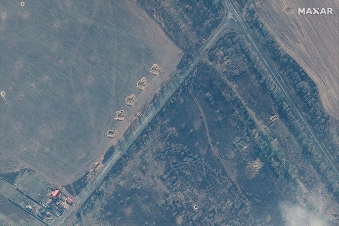 Rusiya Qostomel aeroportundan geri çəkildi — FOTO
