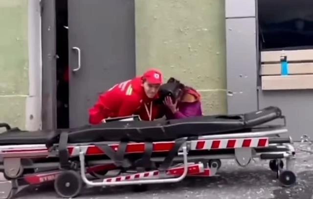 Ukraynada hər kəs bu həkimdən danışır — FOTO
