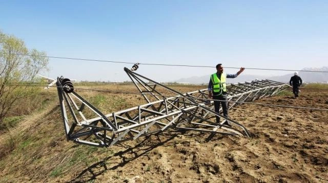 22 lirəlik boltu oğurladılar, 500 minlik zərərə səbəb oldular — FOTOLAR