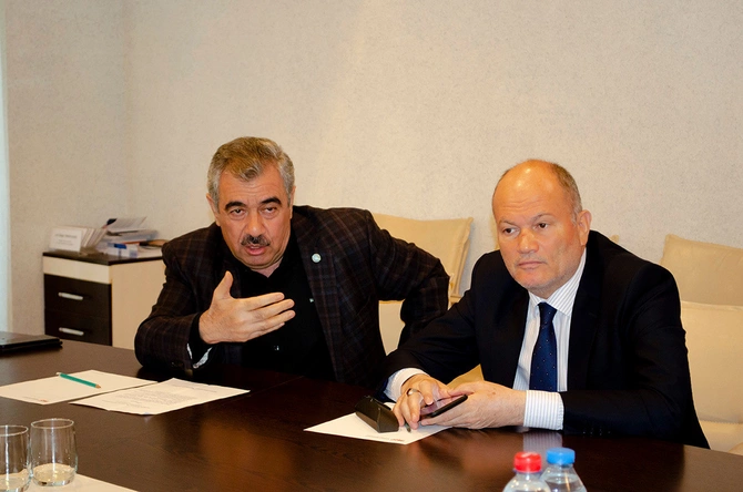 Mətbuat Şurasının Şikayətlər üzrə Komissiyasının iclası keçirildi Mətbuat Şurasının Şikayətlər üzrə Komissiyasının iclası keçirildi