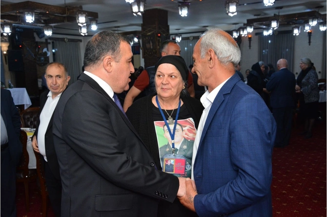 Xətai rayonunda şəhid ailələri və qazilər üçün iftar süfrəsi açıldı — FOTOLAR Xətai rayonunda şəhid ailələri və qazilər üçün iftar süfrəsi açıldı — FOTOLAR