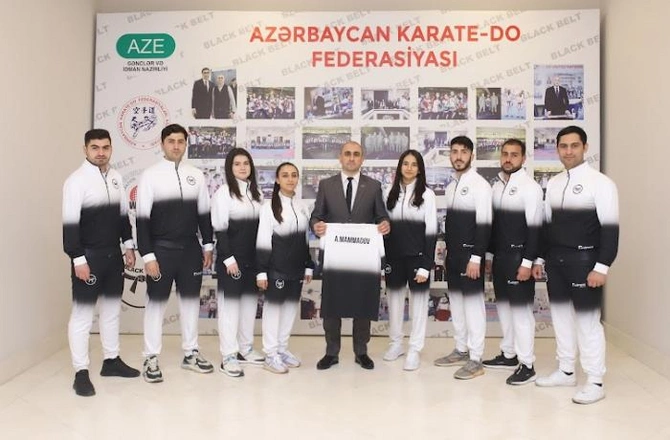 Gənclər və idman naziri Avropa çempionatında uğur qazanmış karateçilərlə görüşdü — FOTOLAR
