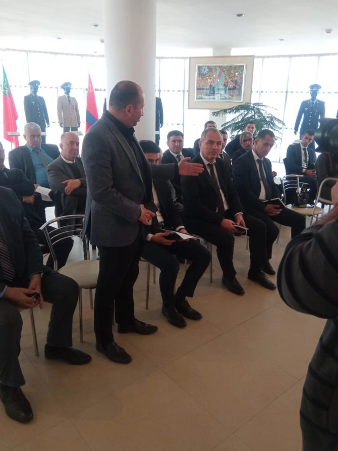 “Bələdiyyələrin təaliyyətinin təbliği” İB Astara bələdiyyələrinin iştirakı ilə görüşlər keçirib — FOTOLAR “Bələdiyyələrin təaliyyətinin təbliği” İB Astara bələdiyyələrinin iştirakı ilə görüşlər keçirib — FOTOLAR