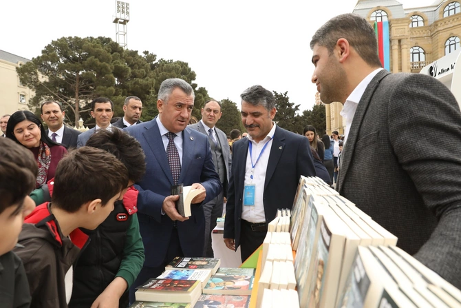 Xırdalanda “Oxu Günü” keçirilib — FOTOLAR