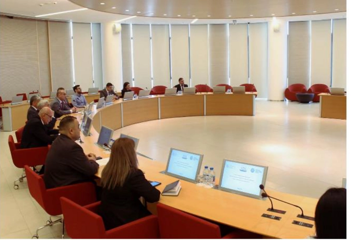 “Media və kommunikasiya siyasəti medianın gözü ilə” adlı seminarların ikinci mərhələsi başladı — FOTOLAR