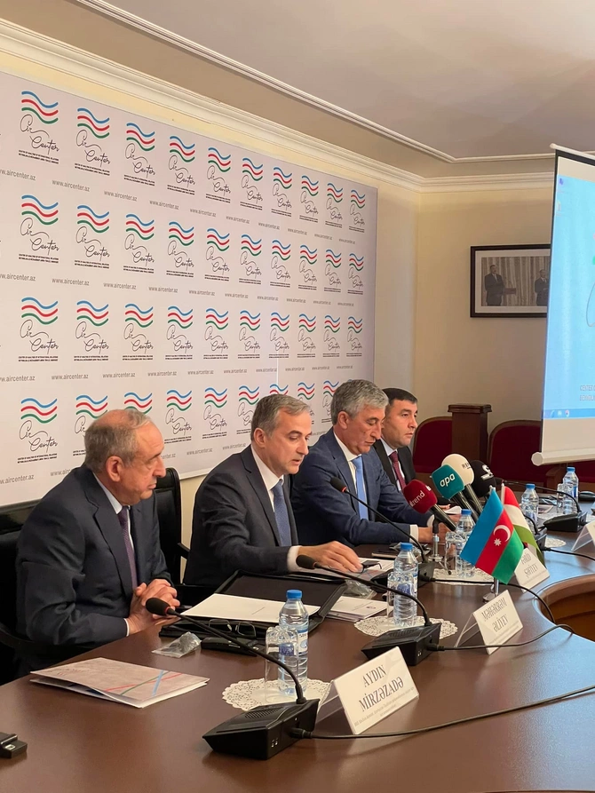 Azərbaycan və Tacikistan arasında diplomatik əlaqələrin qurulmasının 30 illiyi qeyd olundu — FOTOLAR