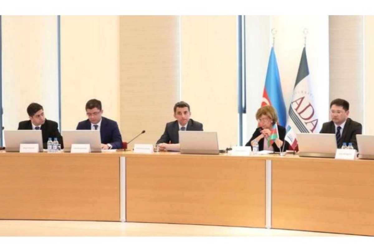 Dezinformasiyanın artımı: media sahəsinə təsiri və səmərəli cavab tədbirləri strategiyaları mövzusunda dəyirmi masa keçirildi — FOTOLAR